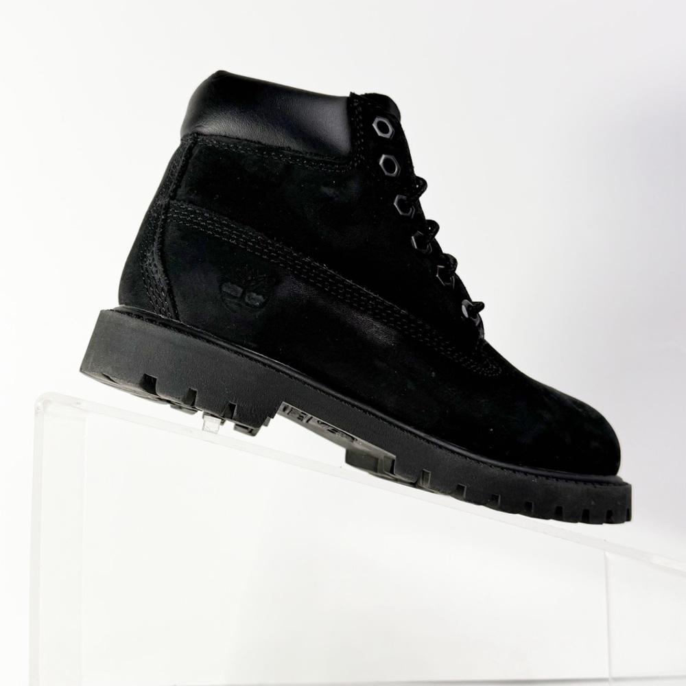 Timberland Black 6 Inch Premium Boots‎ Size 11 - Picture 7 of 8